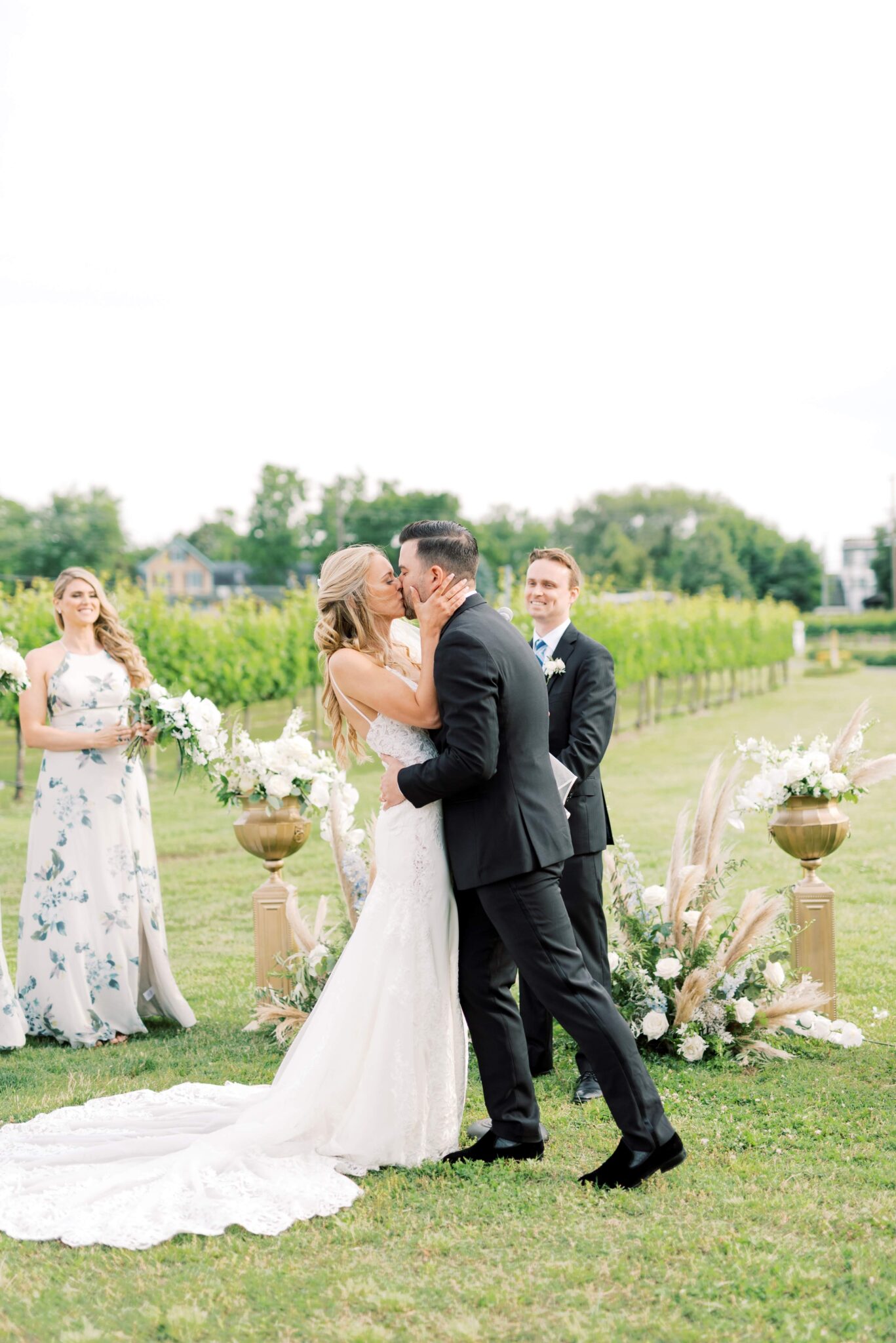 How to Host a Stunning Bridal Shower at Willow Creek Winery